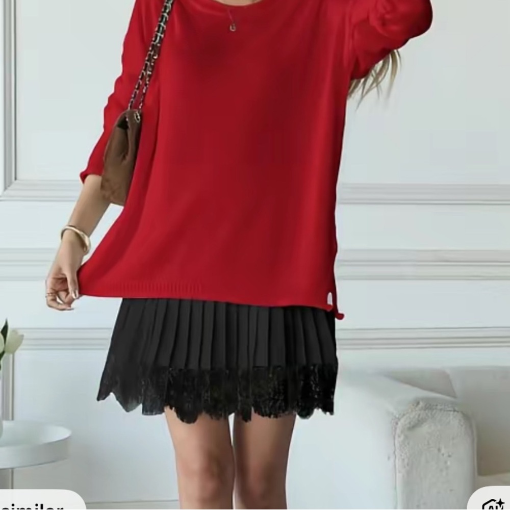 Chic Black Lace Mini Skirt